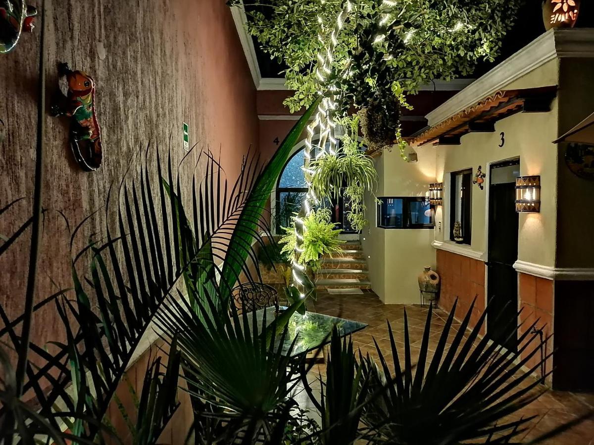 Aparta-Hotel Casa Real Apartamentos Chapala Exterior foto